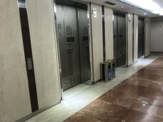 现代服务业总部大厦 