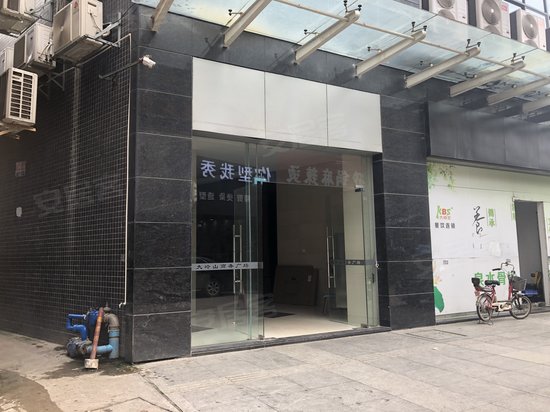 大岭山商务广场 