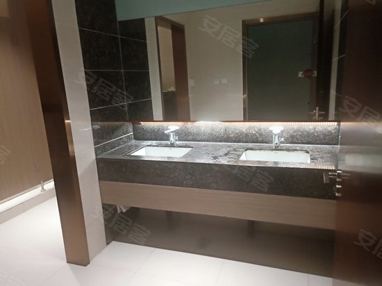 国家(青岛)通信产业园利群项目 