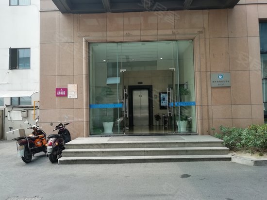 海外海皇冠大酒店