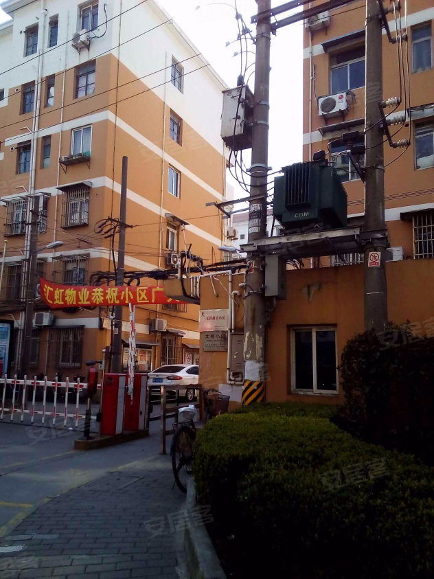 京浦小区,京浦路82弄(旧:沪南路2441弄82支弄),京浦路160弄(旧:沪 京浦小区,京浦路82弄(旧:沪南路2441弄82支弄),京浦路160弄(旧:沪