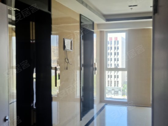 天一仁和财富中心 