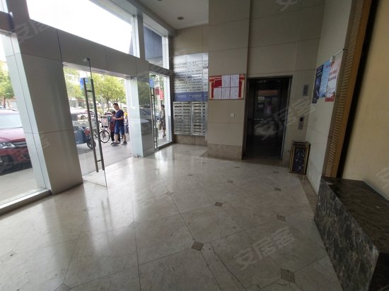 晨兴国际商务公寓 