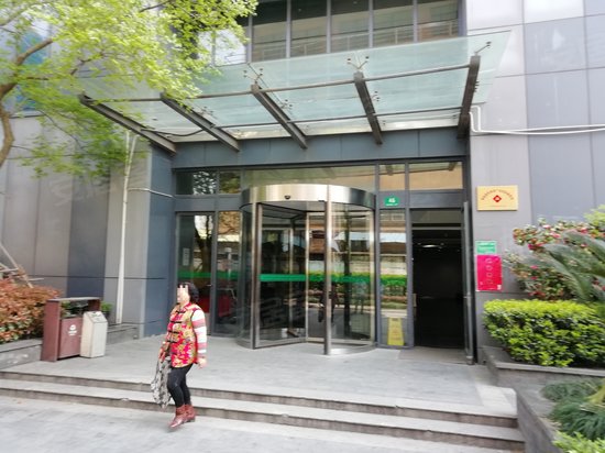 绿地普陀商务广场(办公) 