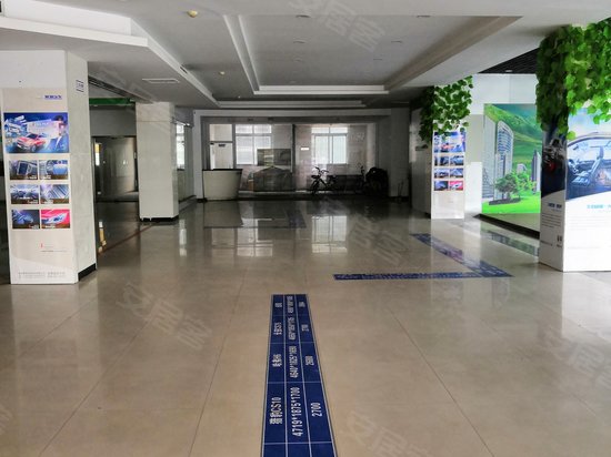 商贸城中心大楼 