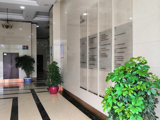 武汉客厅卓尔四季公寓 