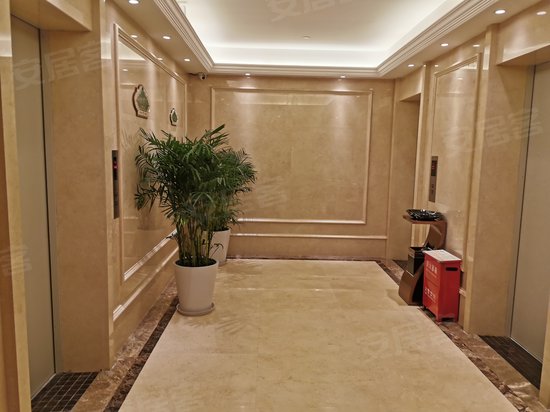 富力城河畔里(商住楼) 