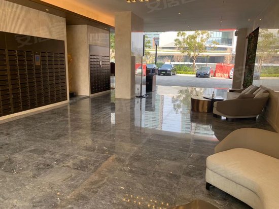 招商前海领尚公馆 