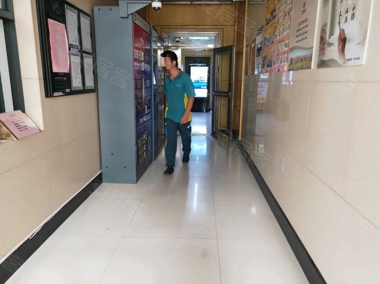 拓东路96号办公楼 