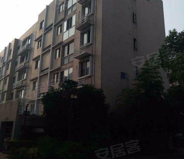 塞维拉假日花园