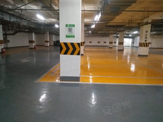 解放阁商务中心 