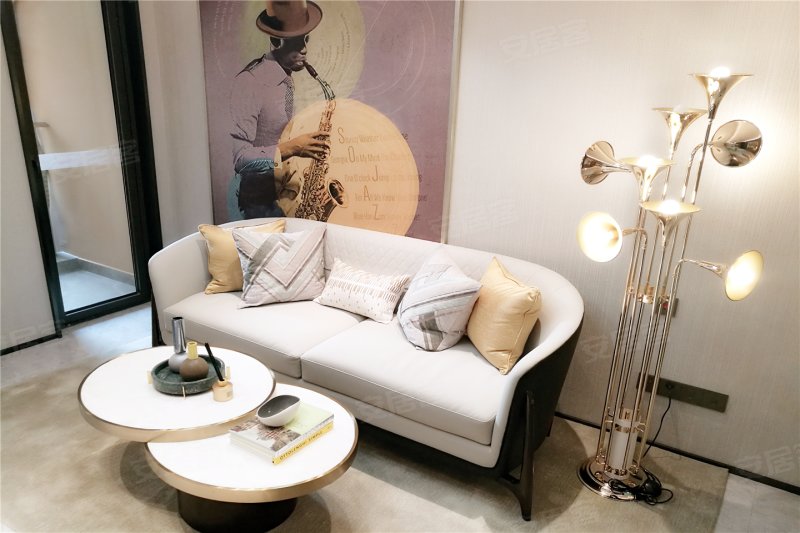 润科华府公寓2室2厅62㎡341万二手房图片