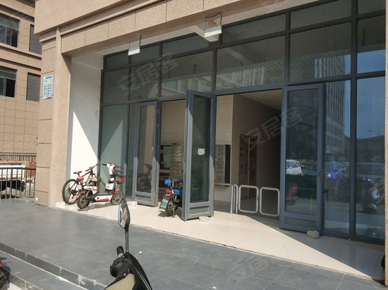 白杨湾国际公馆 