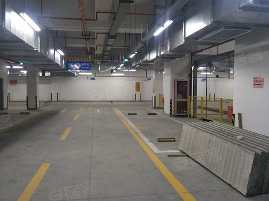 航天城中心广场 