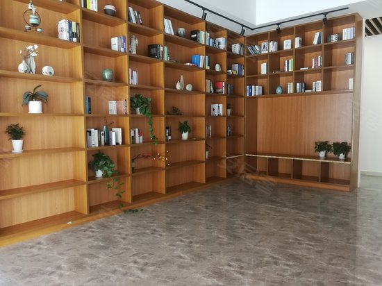 新青年创享中心 