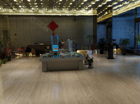 平高世贸中心(商住楼) 