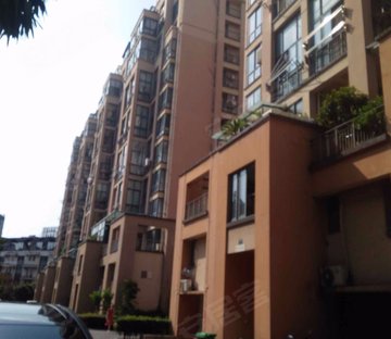 格兰云天叠墅户型 中间楼层 现已搬空 挑空客厅 全亮间随时看