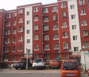 兴房大街14号院