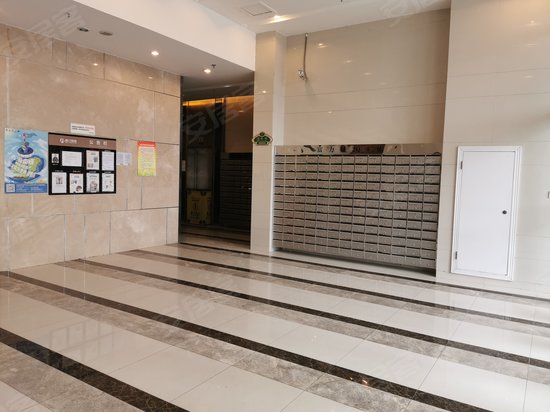 富力城河畔里(商住楼) 