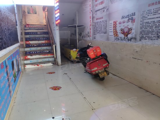 桂楼商场(商住楼) 