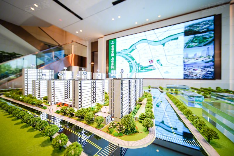 万达旁,荣安华府,高端小区,一手楼盘找我有渠道优惠价