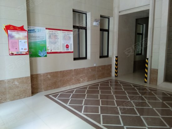 绿地中心公馆(商住楼) 