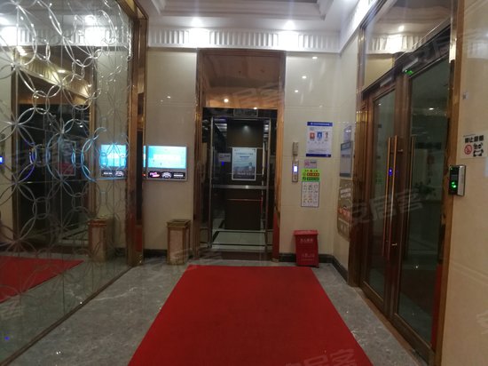 华丰SOHO创意世界 