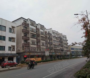 银泉路8号小区