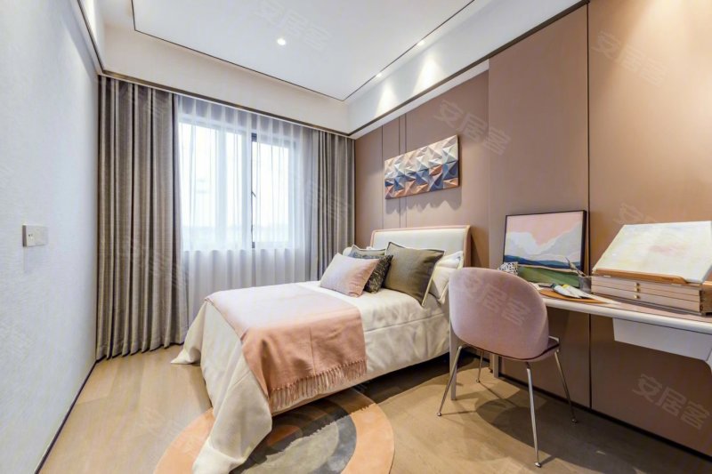 绿创-珀悦湾6室2厅4卫235㎡南282万