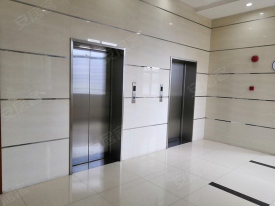 锦江100商务中心 