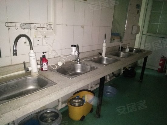 开发中心综合楼 