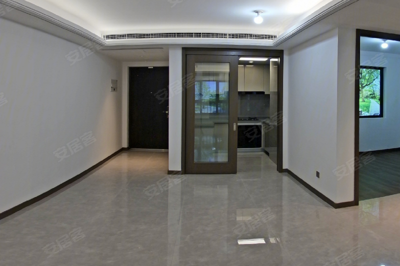 8万交通便利环境优美近地铁东丽大毕庄镇金钟河大街,近慧捷路中交雅郡