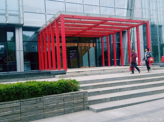 江苏工业设计服务中心大楼