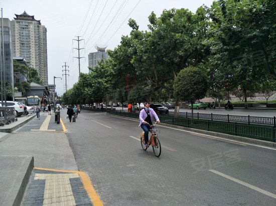 残疾人服务中心办公大楼 