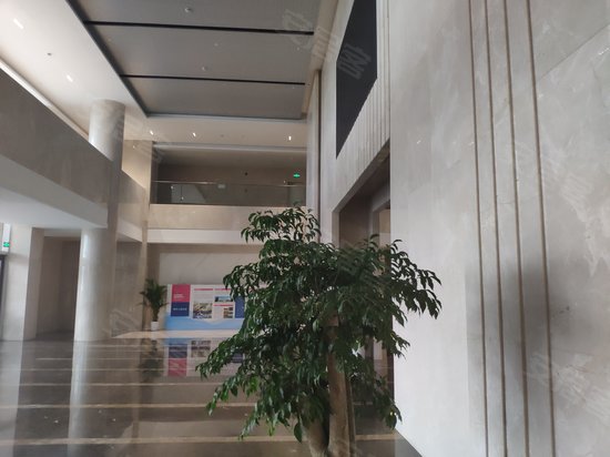 山东高速西海岸中心 