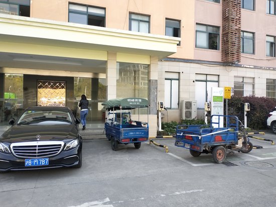 福克斯连锁商务大厦 