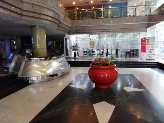 新世界广场商务中心 