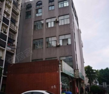 花雨南庭