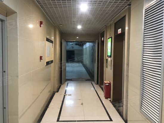 鲁能九龙花园(商住楼) 