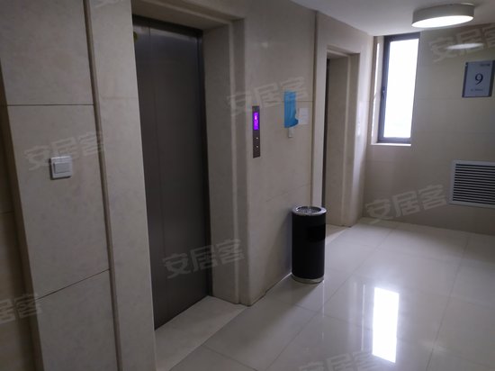 滨江国际贸易中心 