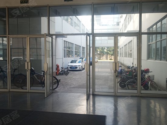 新中新集团上海猎豹产业园 