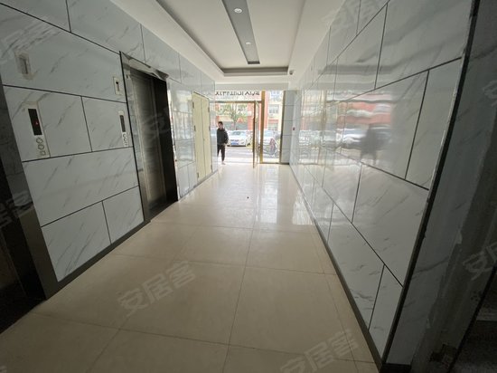 武汉亿胜科技大楼 