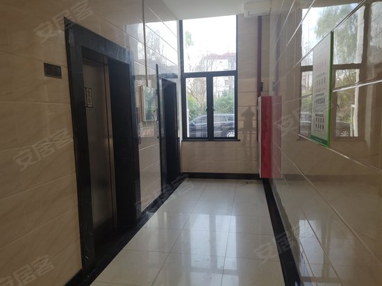 空间技术应用产业基地 