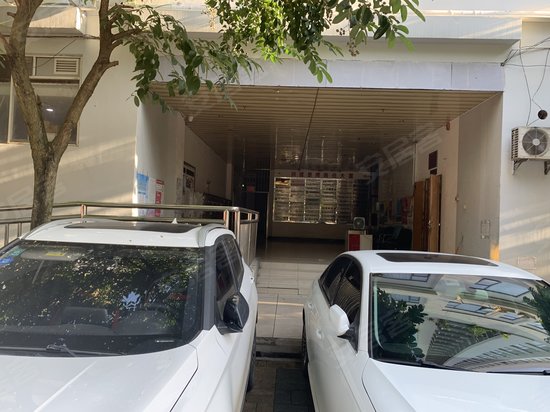 展厦景湾商住大厦 