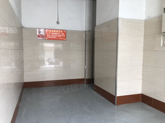 广场大厦(商住楼) 