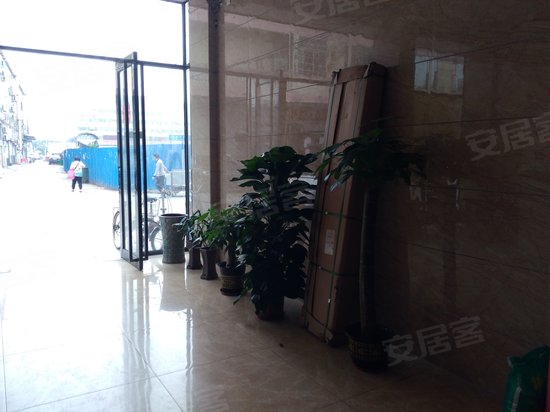 万兴商务中心(办公) 