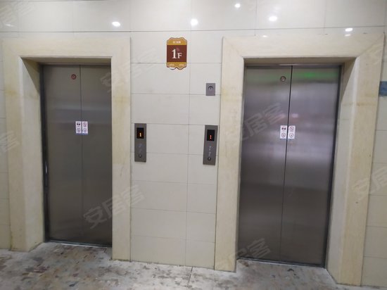 宝鸿商业广场(商住楼) 