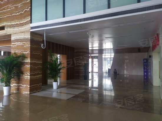 财智金鹰商业中心 