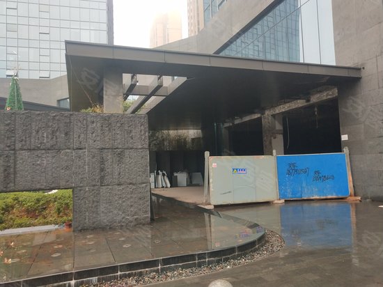 荣盛花语馨苑(商住楼) 