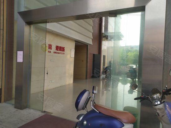 南方港湾城(商住楼) 